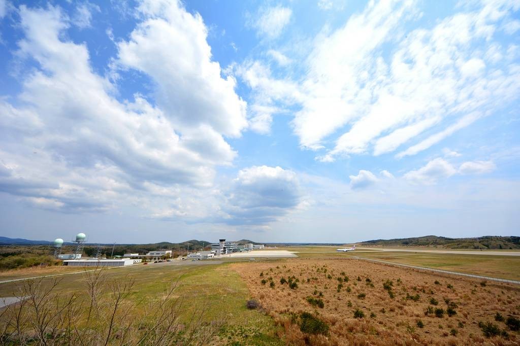  Noto Airport near the landscape
